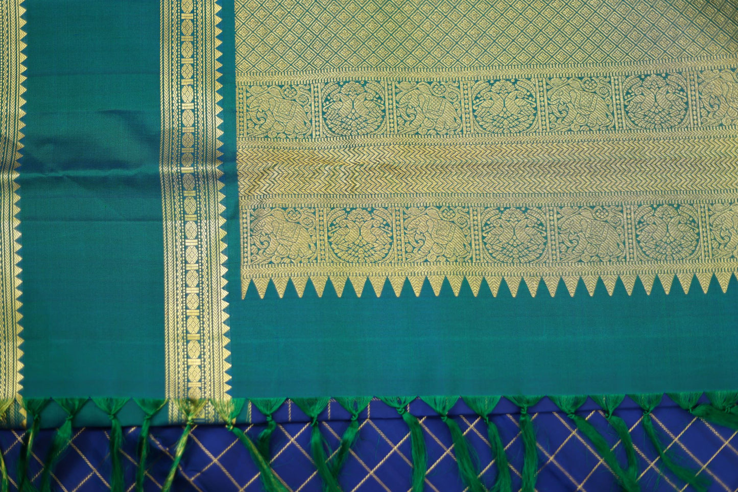 Pure Handloom Korvai Kanjivaram Silk Saree - Blue Color with Green Color Gap Border