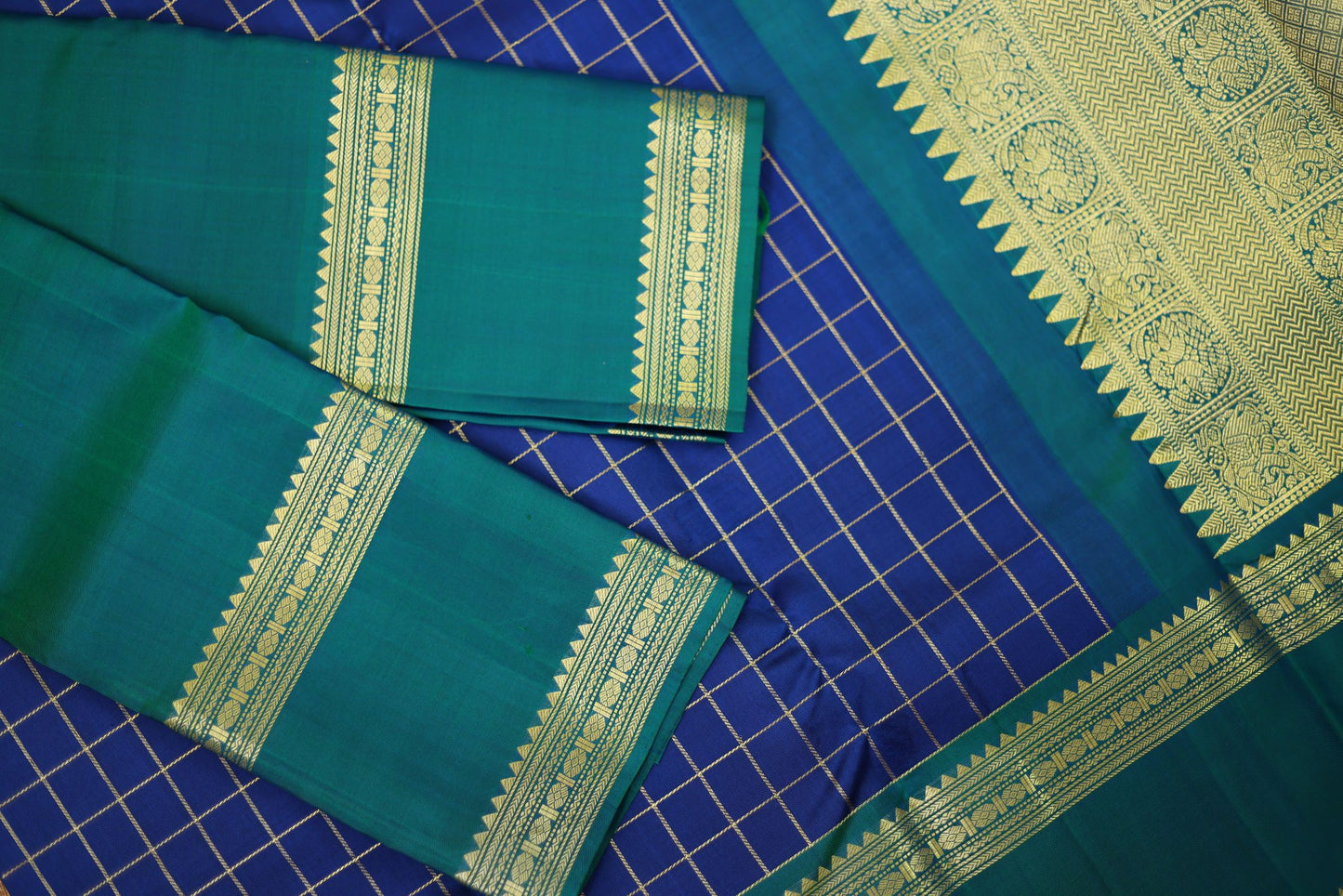 Pure Handloom Korvai Kanjivaram Silk Saree - Blue Color with Green Color Gap Border