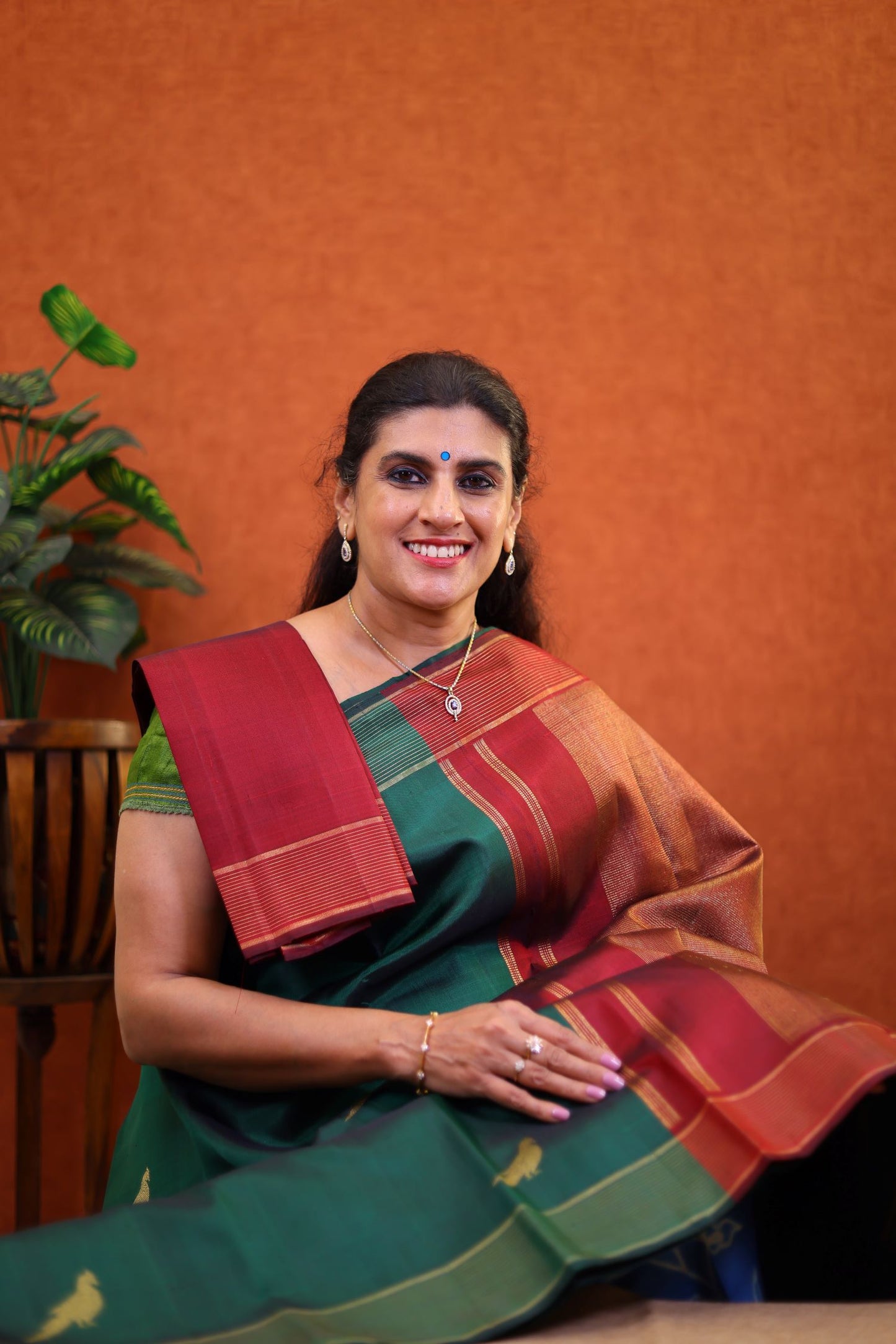 Pure Handloom Kanjivaram Silk Saree - Bottle Green Color