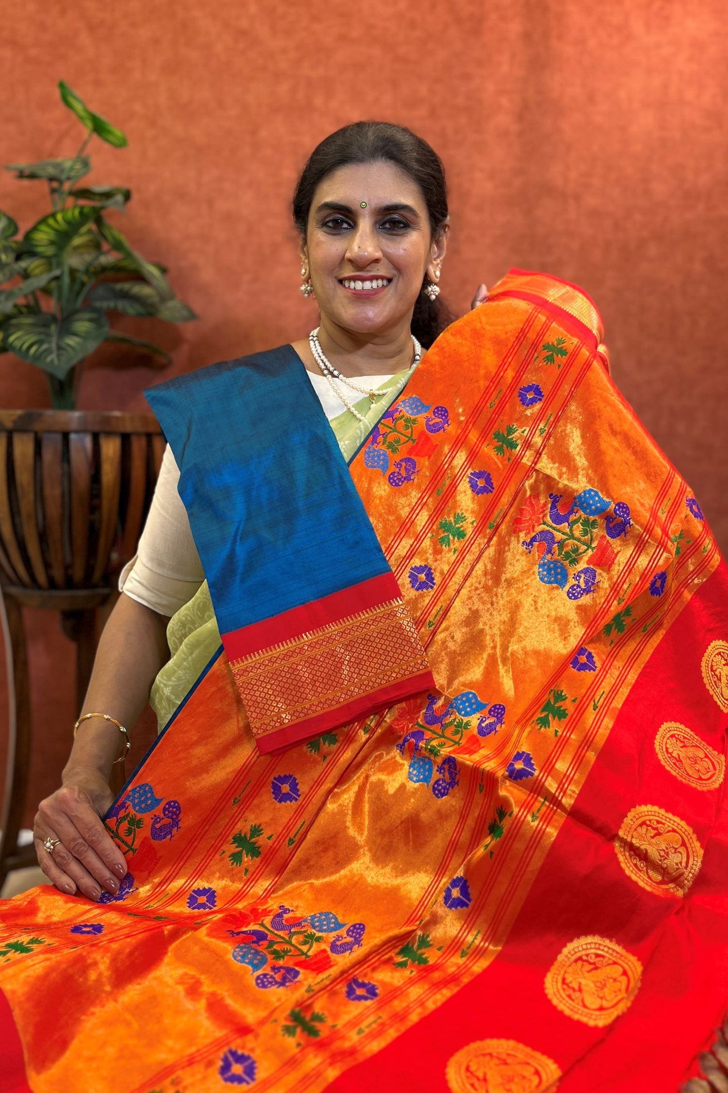 Pure Handloom Kadiyal Paithani Silk Saree - Deep Blue Color with Chilli Red Color
