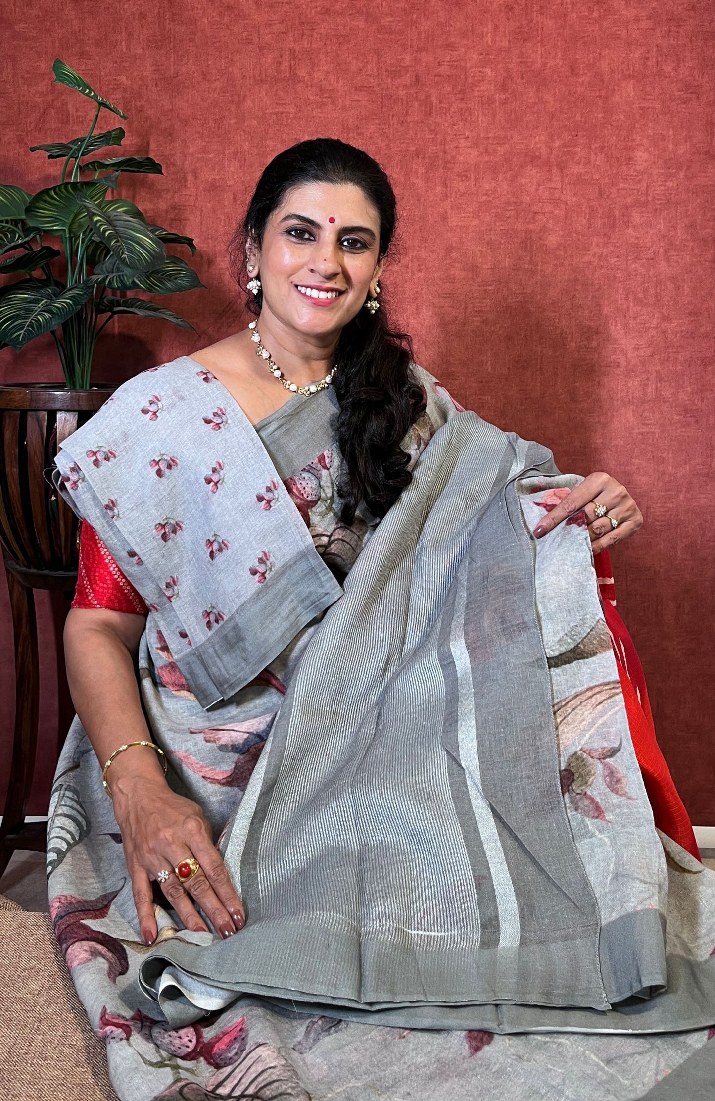Pure Linen Saree with Digital Print - Green
